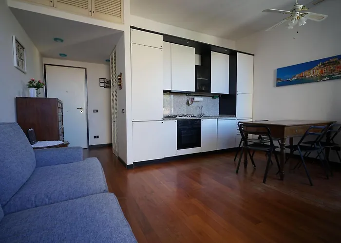 La Finestra Sulla Piazza Apartmán *